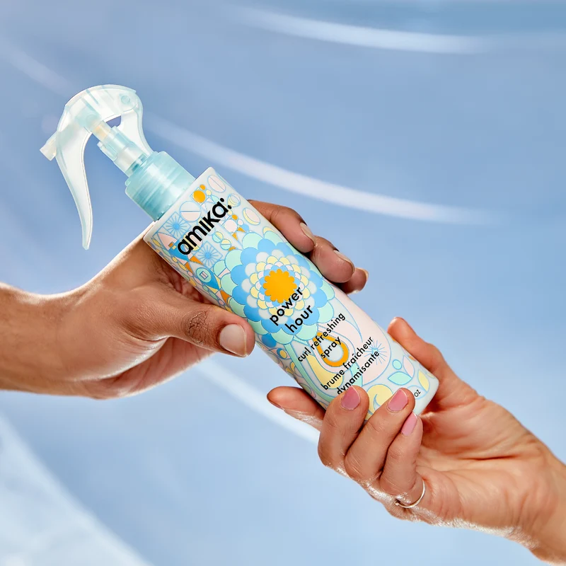 amika power hour curl hair refreshing spray