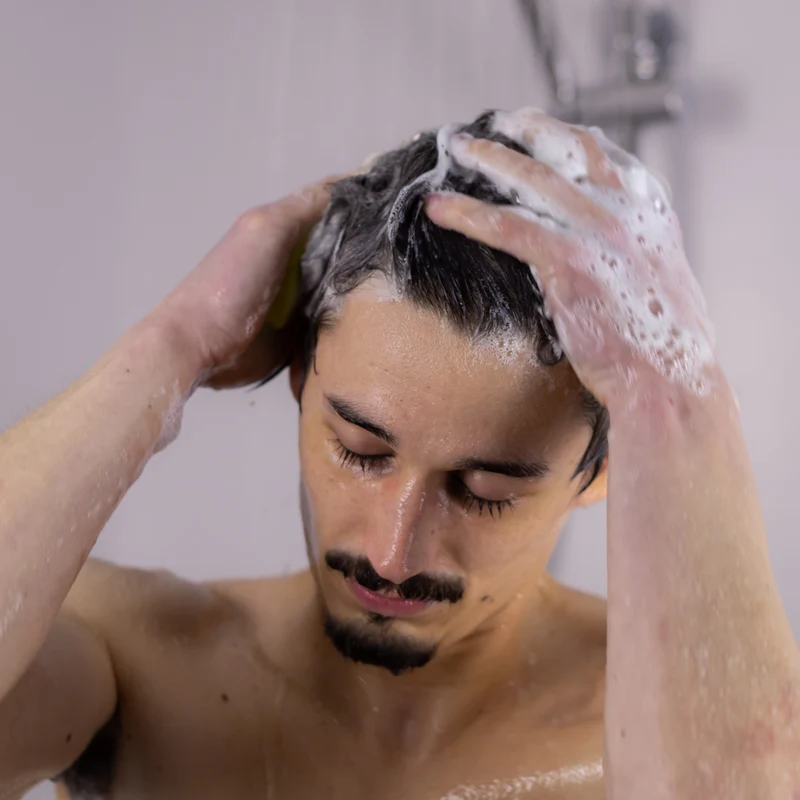 Das feste Shampoo Rosenwasser