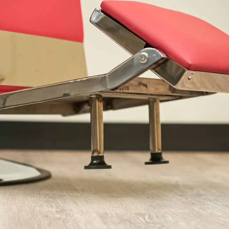 Bursa 2.0 Barber Chair - Red