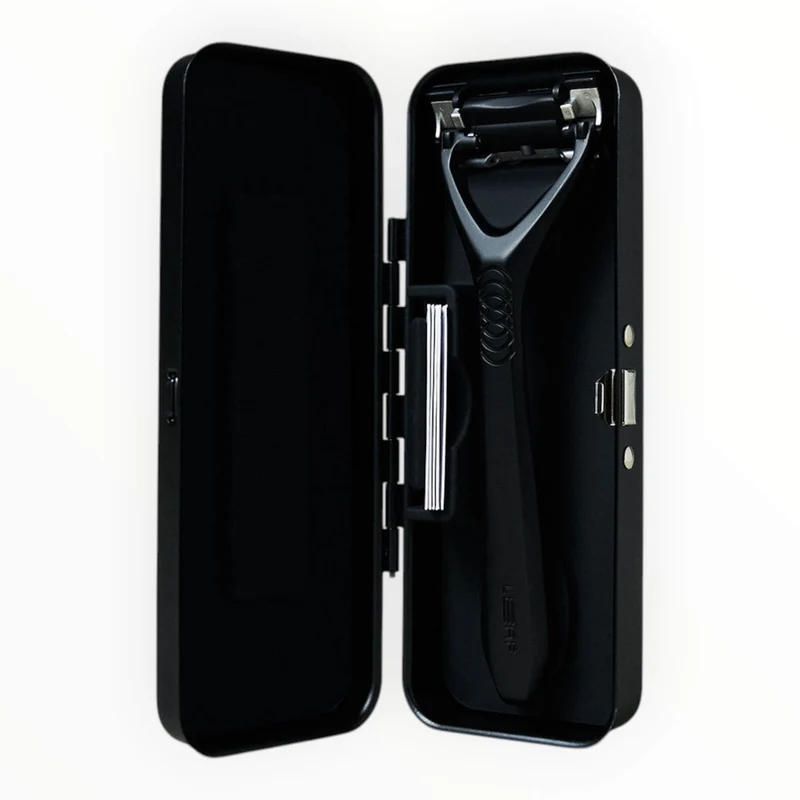 Travel Case, Leaf Two, Black