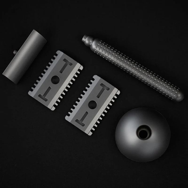 Masamune DE razor, Open Comb, Stainless steel - Dark