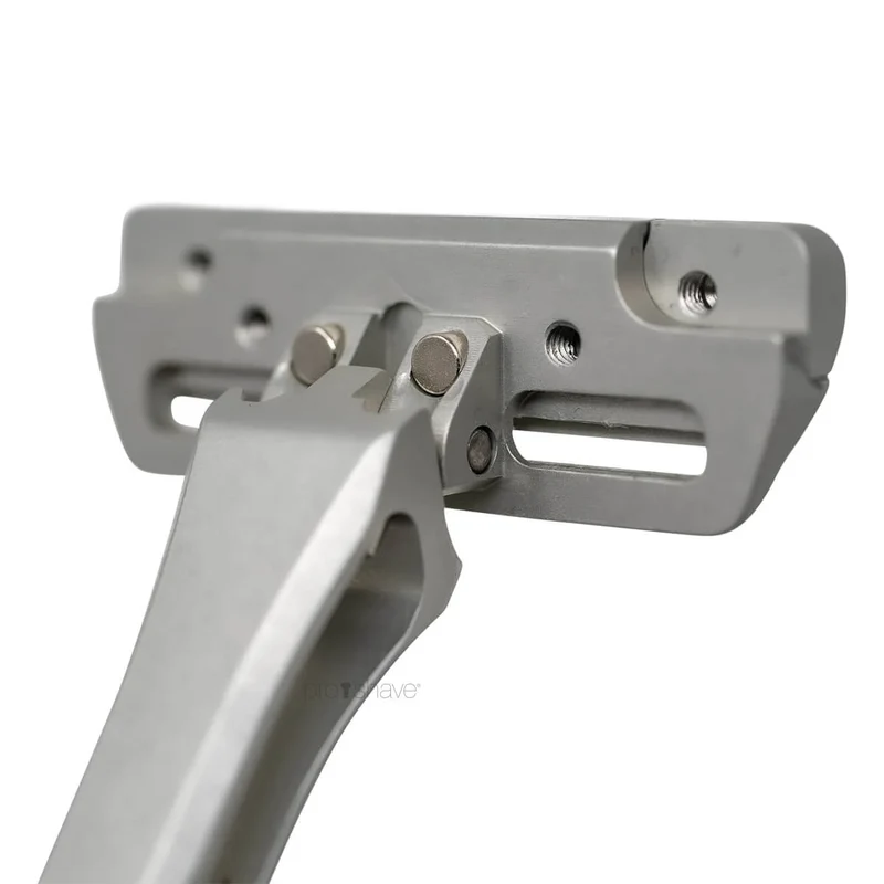Single Edge, Silver Aluminum