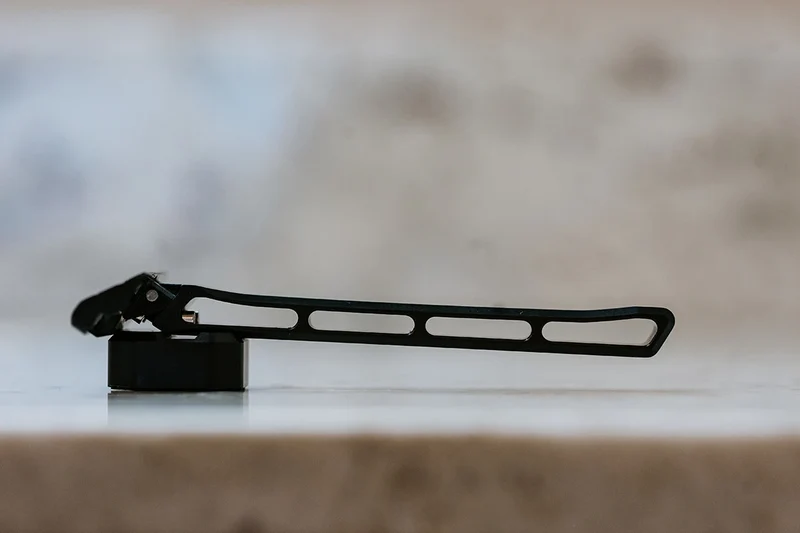 Single Edge, Black Aluminum