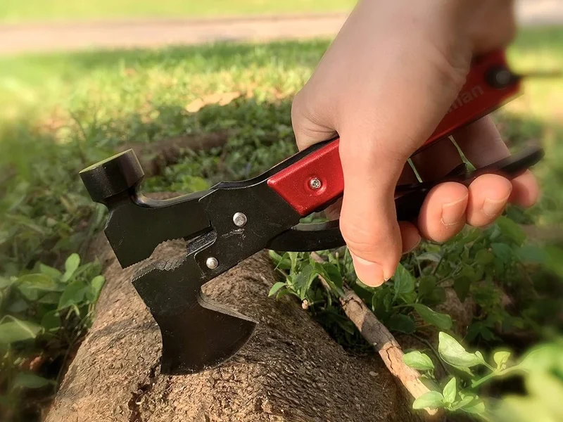 17in1 Multitool aus Edelstahl – Survival Werkzeug mit Hammer, Axt, Zange und Säge inklusive Tasche