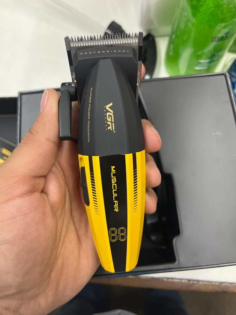 VGR V-285 Professional Cordless Hair Clipper – 9000 RPM High-Speed Motor, 2000mAh Battery