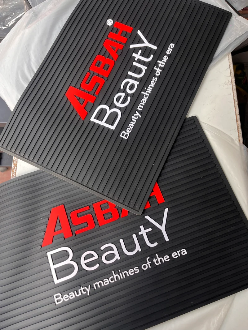 Silicone Mat for salon, Hair trimmers and straighteners | Barber Mat